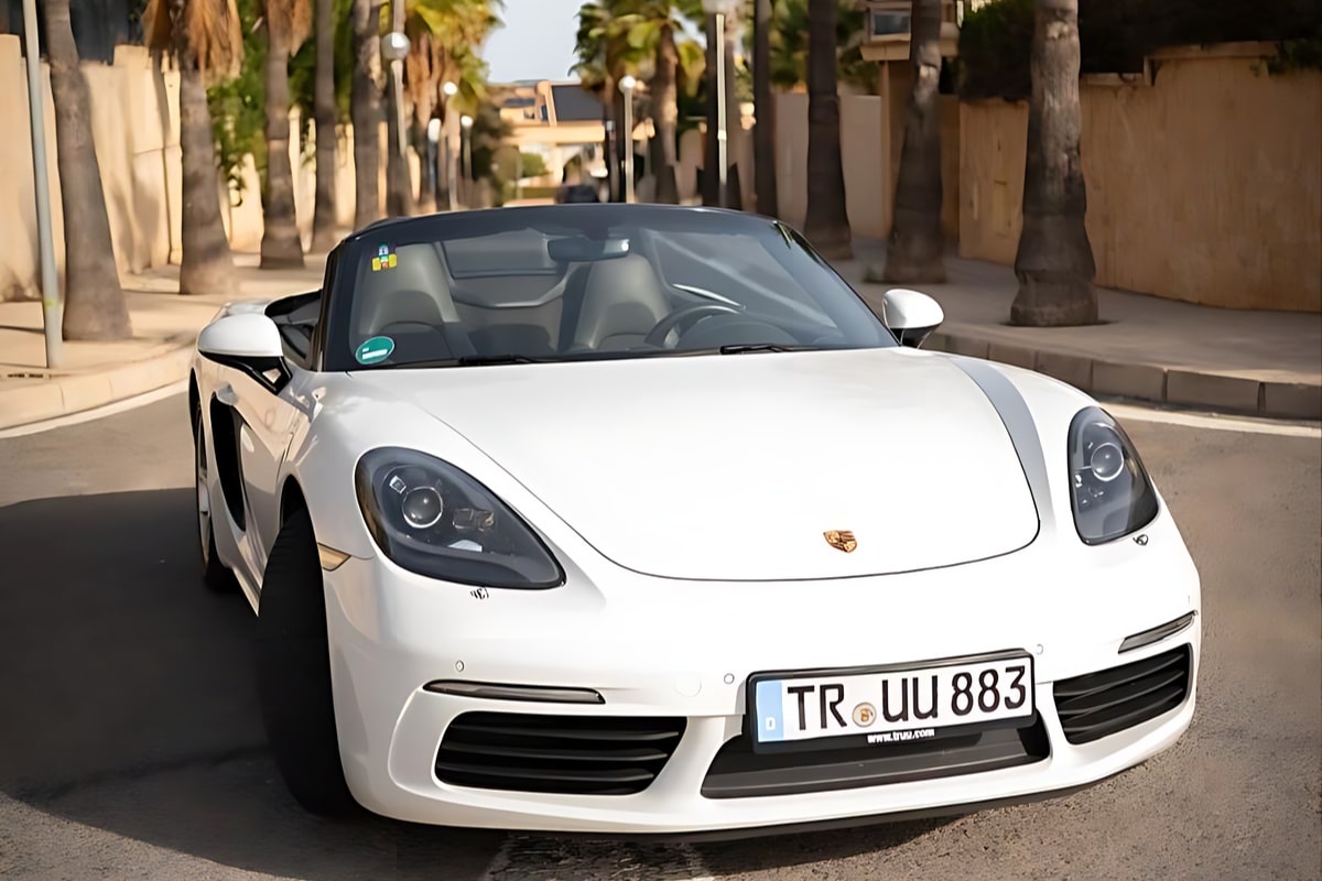 Rent Porsche 911 Boxster in Spain - Prime Rental Group