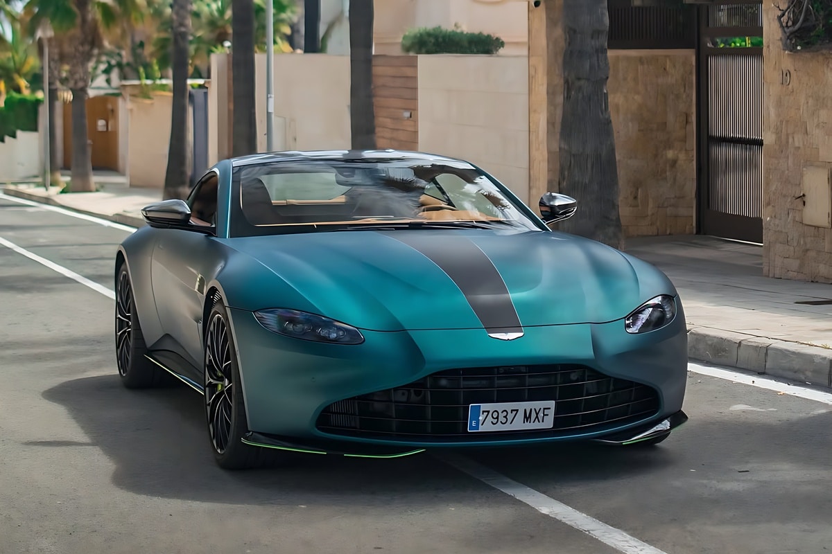 Aston Martin V8 Vantage