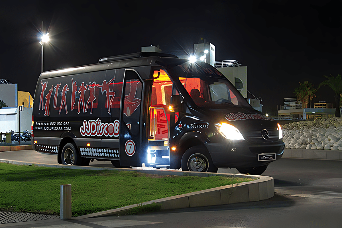 Mercedes-Benz Bus Disco