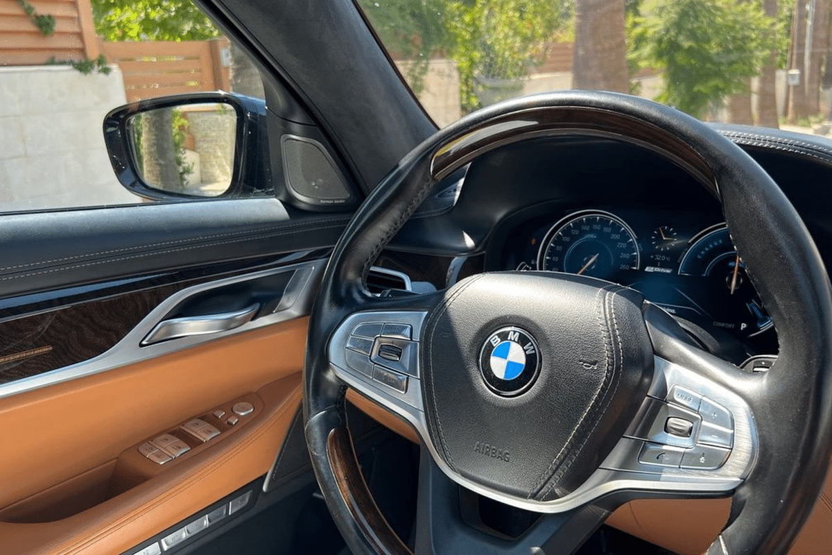 BMW 750i Long