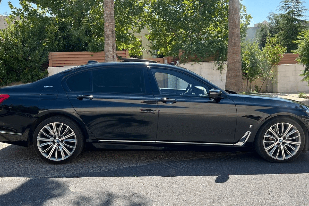 BMW 750i Long
