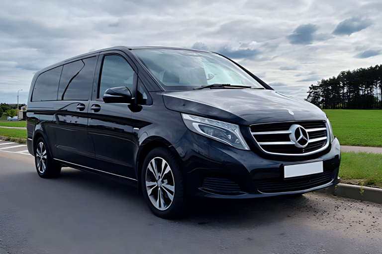 Mercedes-Benz V & Driver