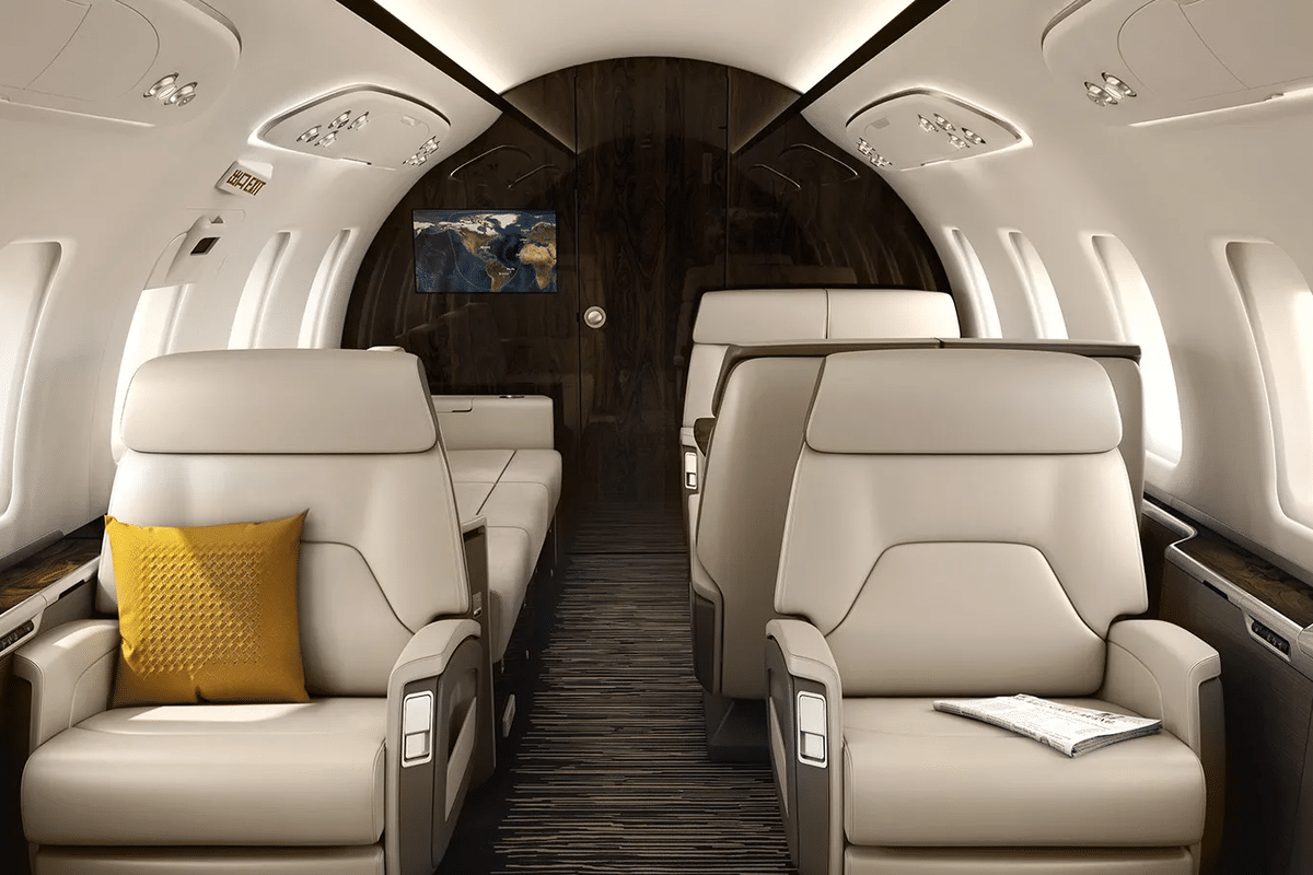 Bombardier Challenger 650