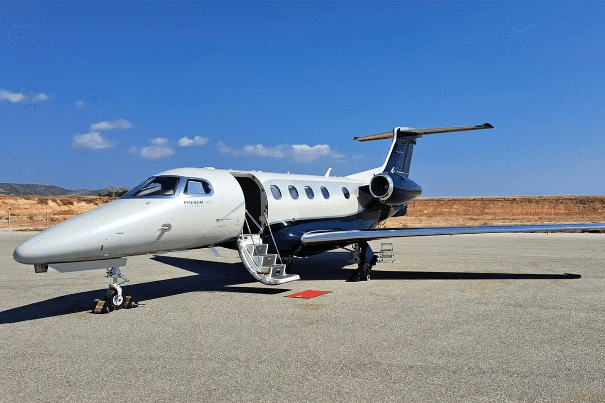 Embraer Phenom 300E