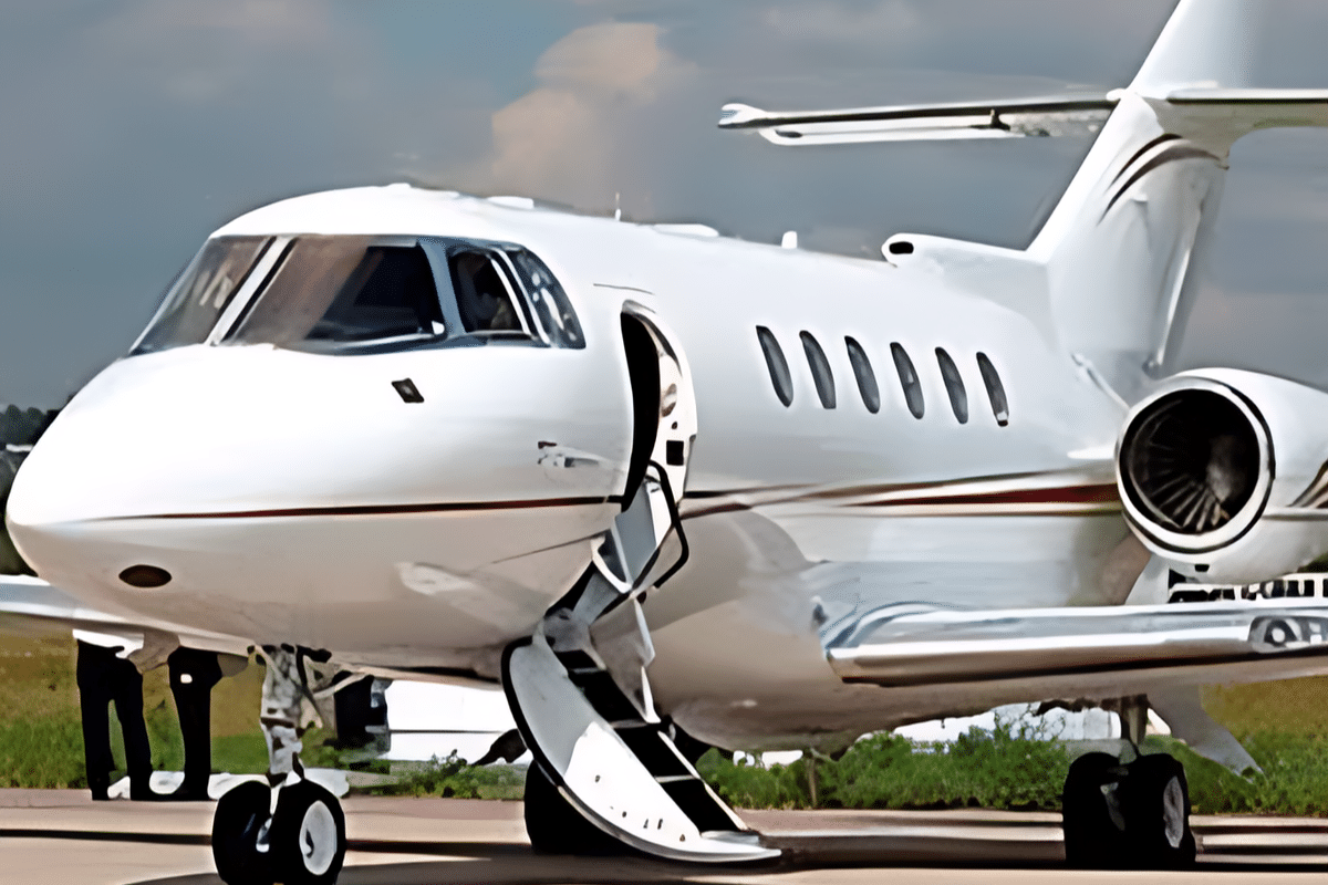 Hawker Beechcraft 4000