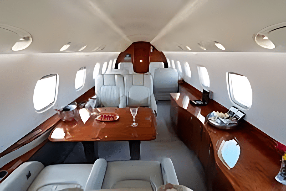 Embraer Legacy 600