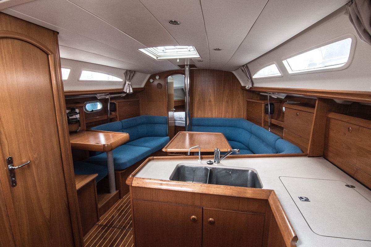 Jeanneau Sun Odyssey 37