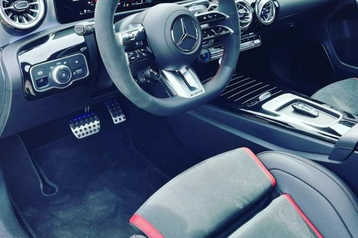 Mercedes-Benz A 45 S AMG