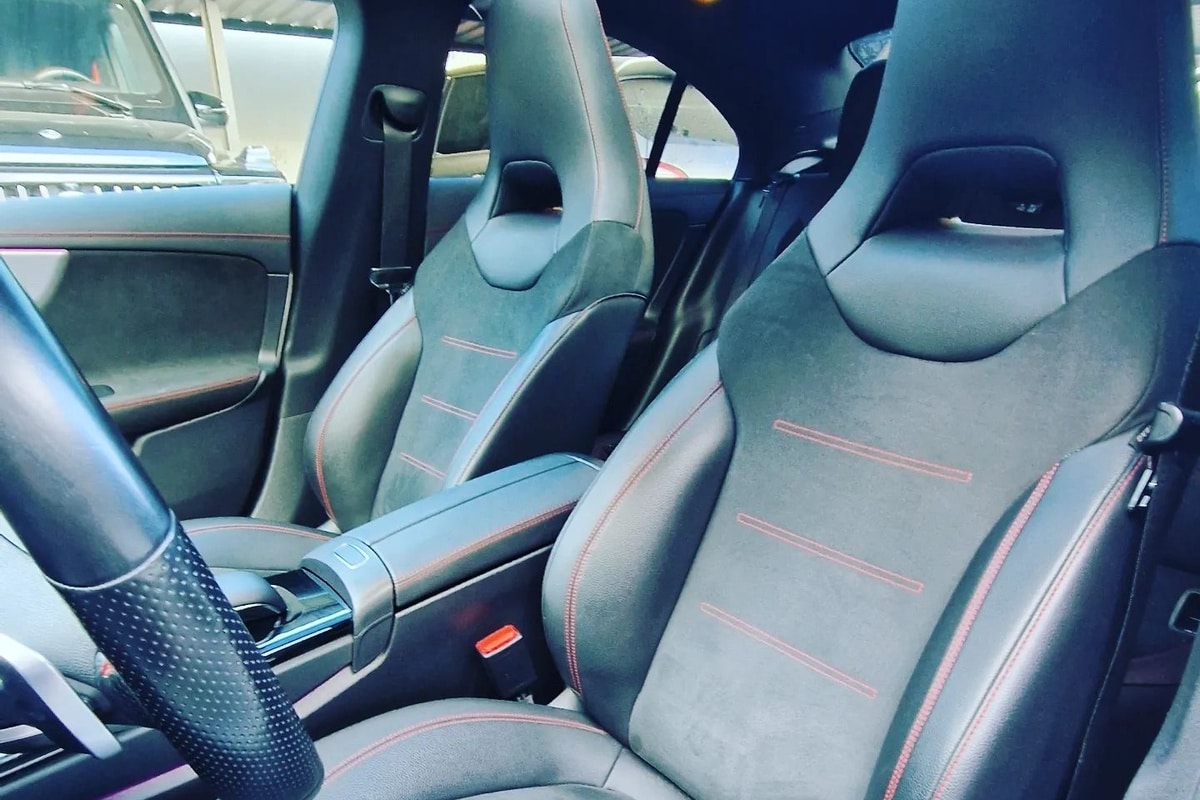 Mercedes-Benz CLA 220 AMG