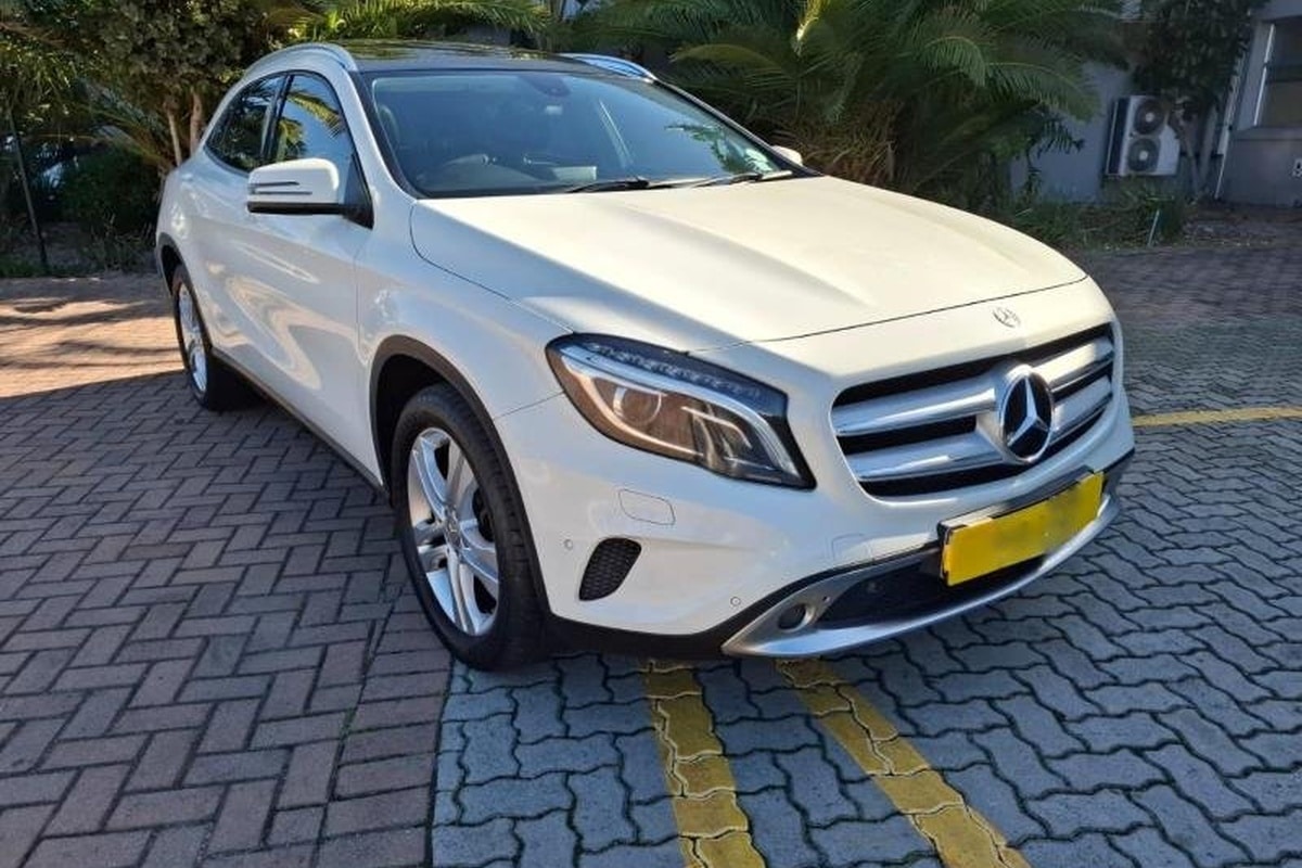 Mercedes-Benz GLA 200 D