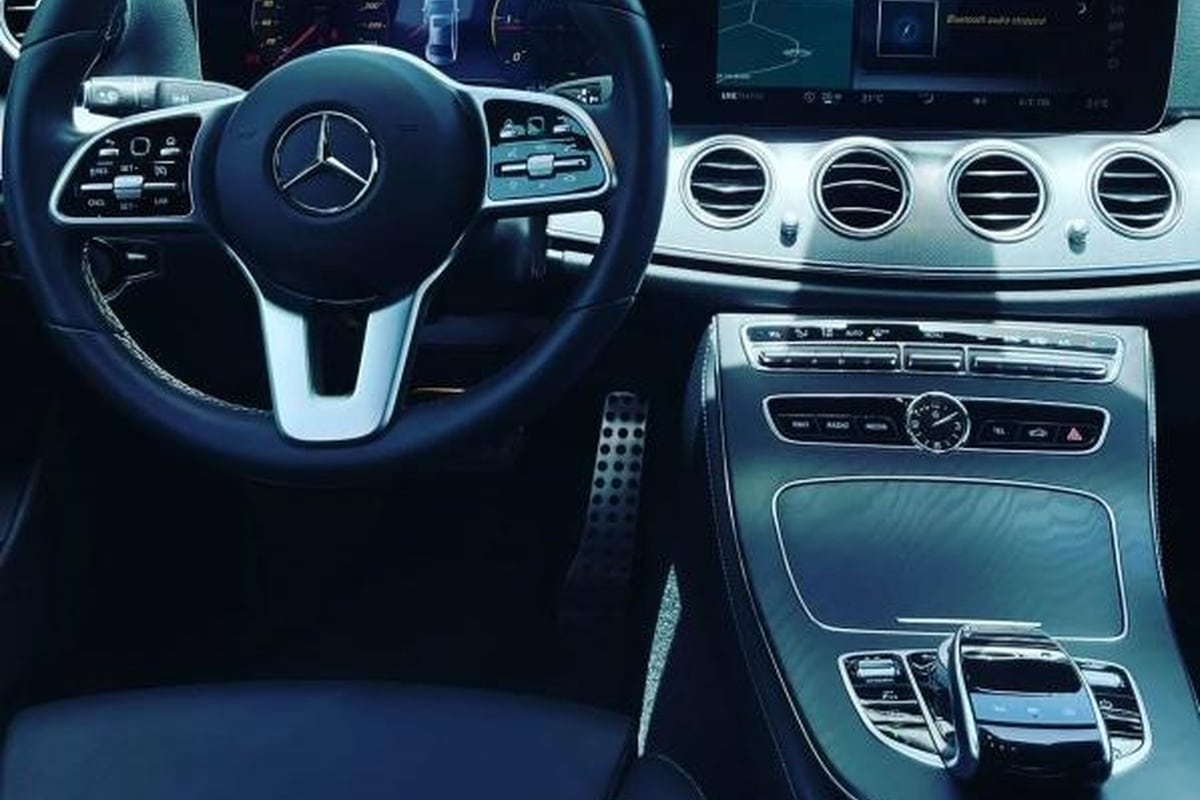 Mercedes-Benz E 200 CDI limousine