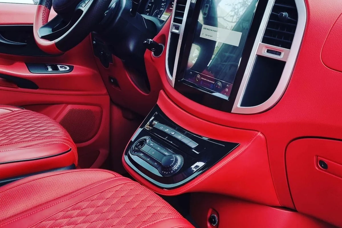 Mercedes-Benz V