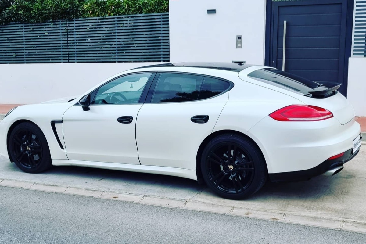 Porsche Panamera 4