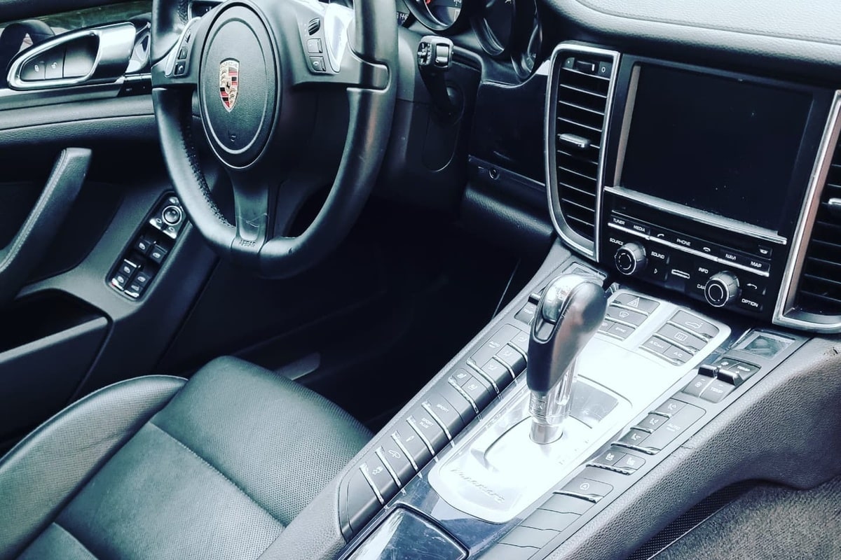 Porsche Panamera 4