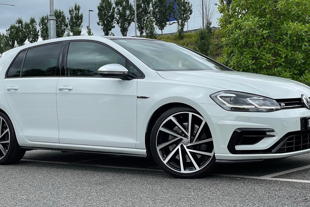 Volkswagen Golf R
