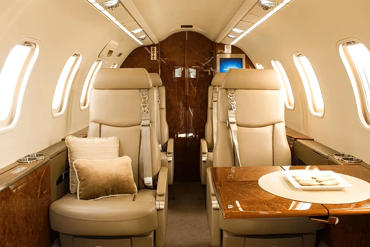 Bombardier Learjet 40 XR