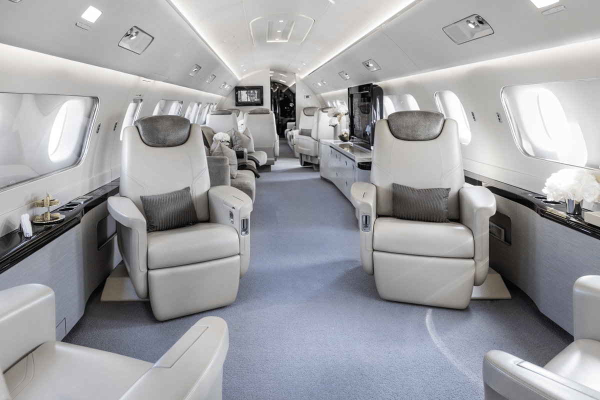 Embraer Lineage 1000