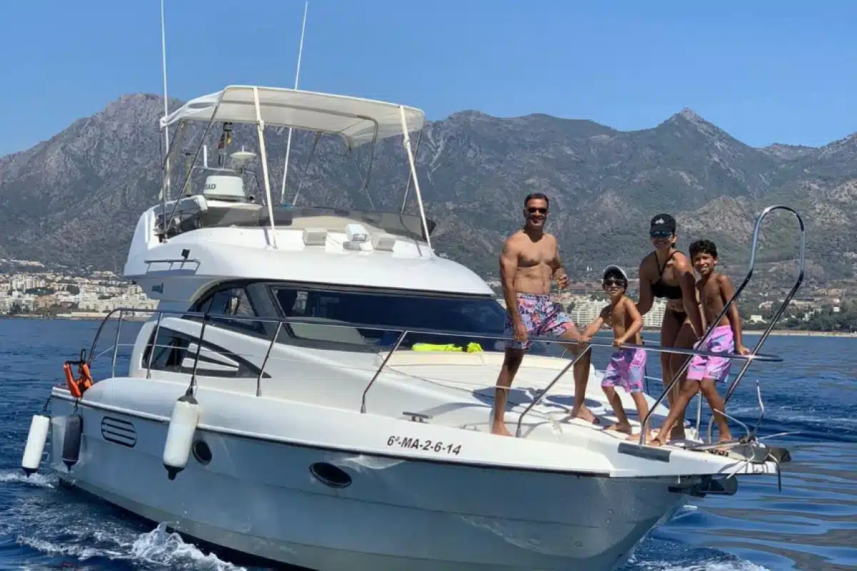 Astondoa 36
