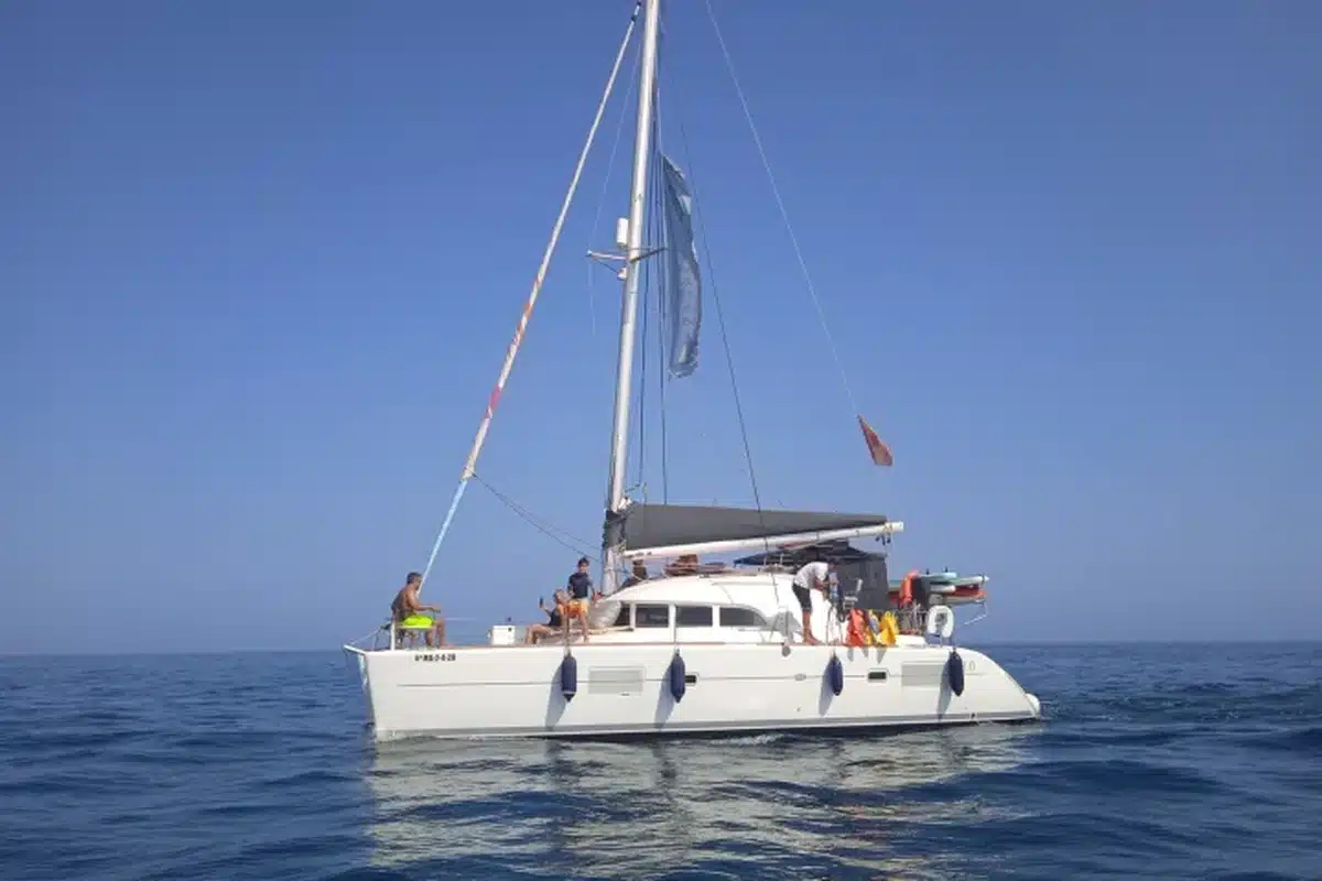 Catamaran Lagoon 380