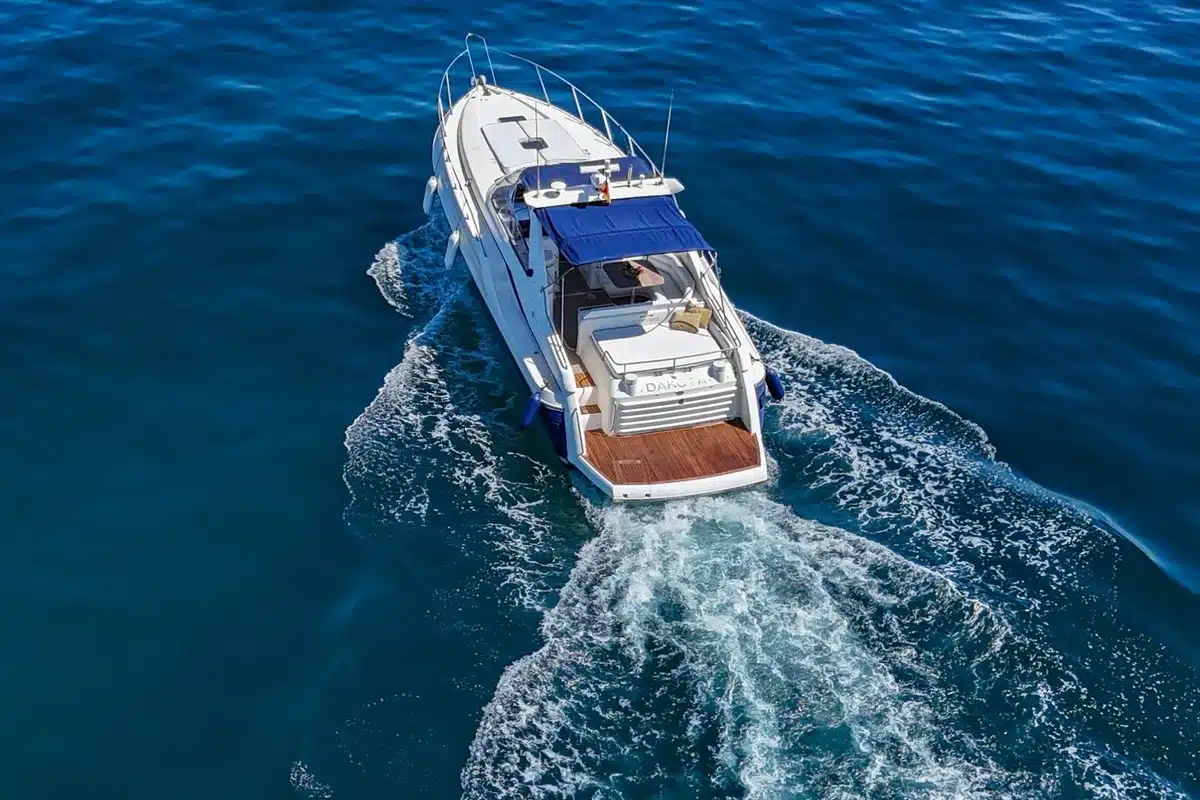 Sunseeker Mustique 42