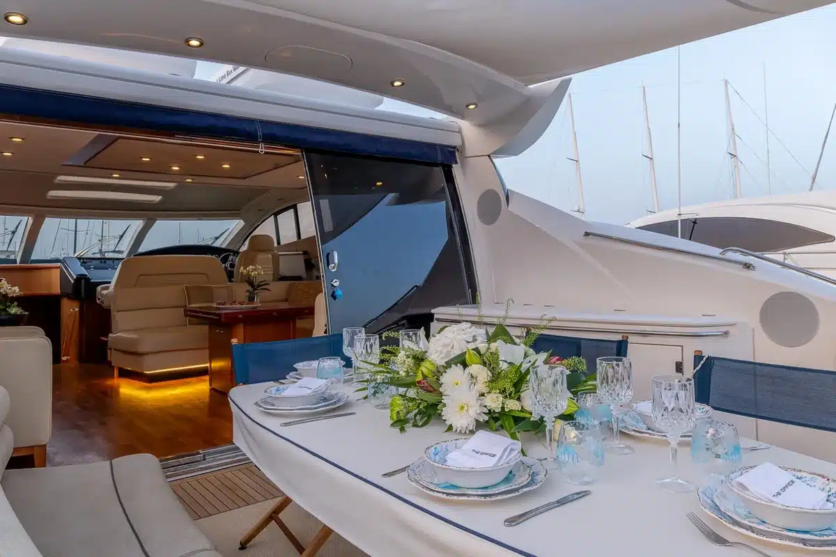 Sunseeker 72