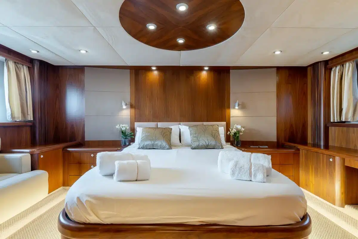 Sunseeker 72