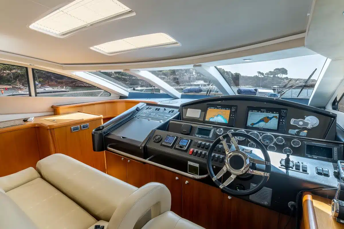 Sunseeker 72