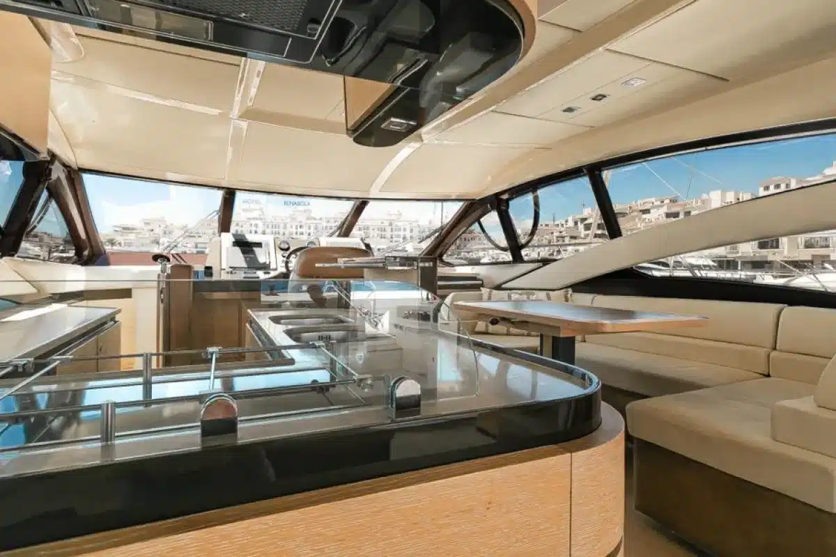 Azimut 58 Fly