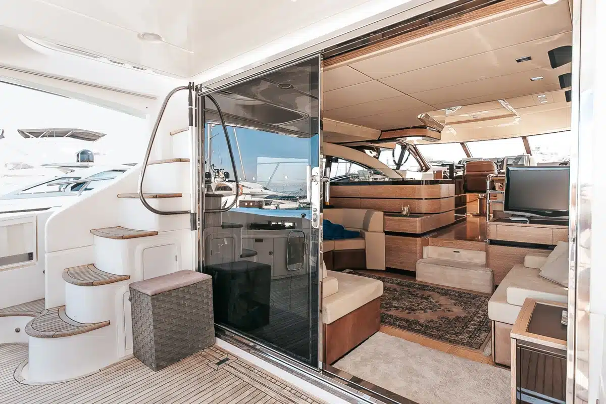 Azimut 58 Fly