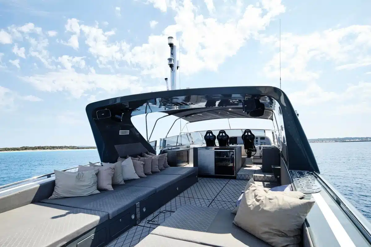 Mangusta 80