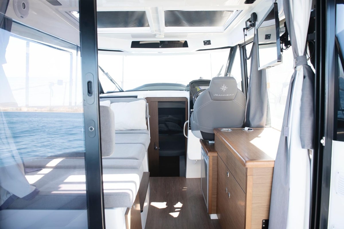 JEANNEAU OFFSHORE SPORT