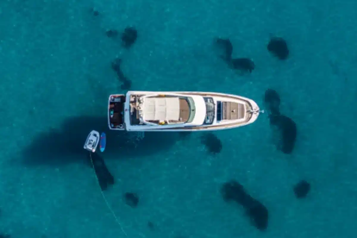 BLUE M Prestige 680