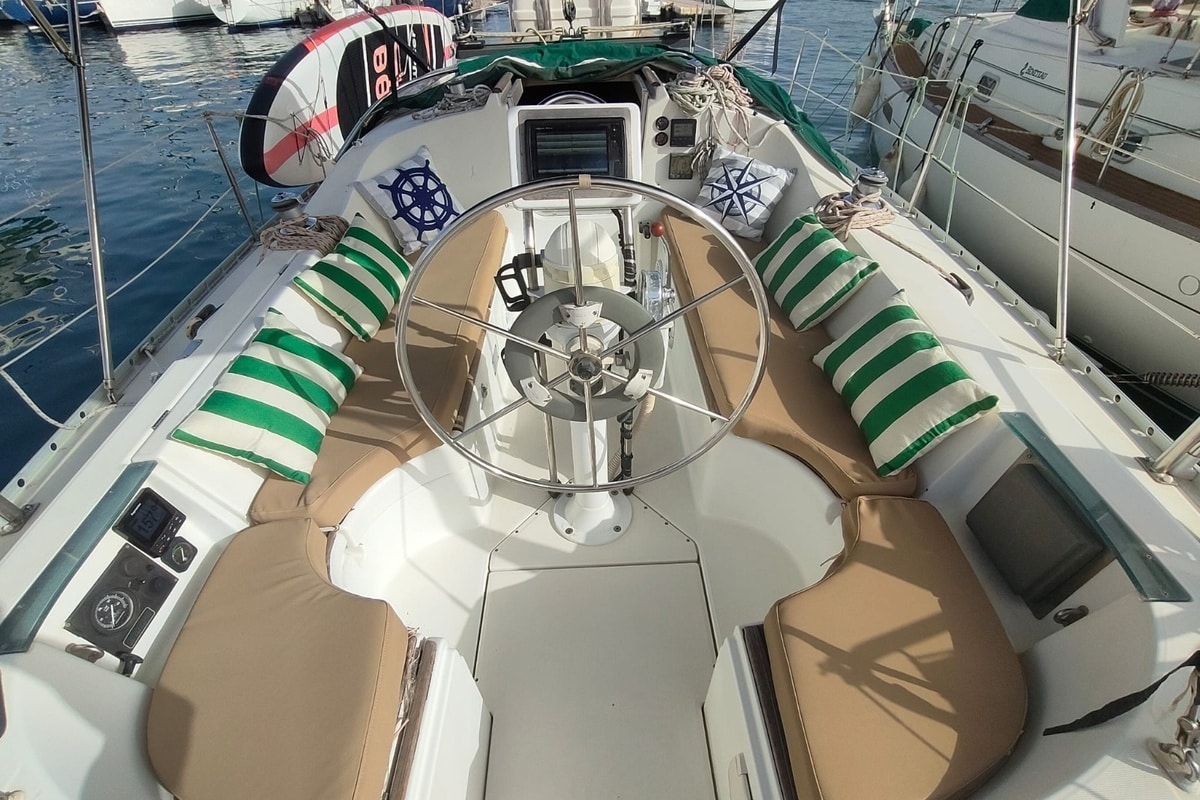 Oceanis 321 REINA