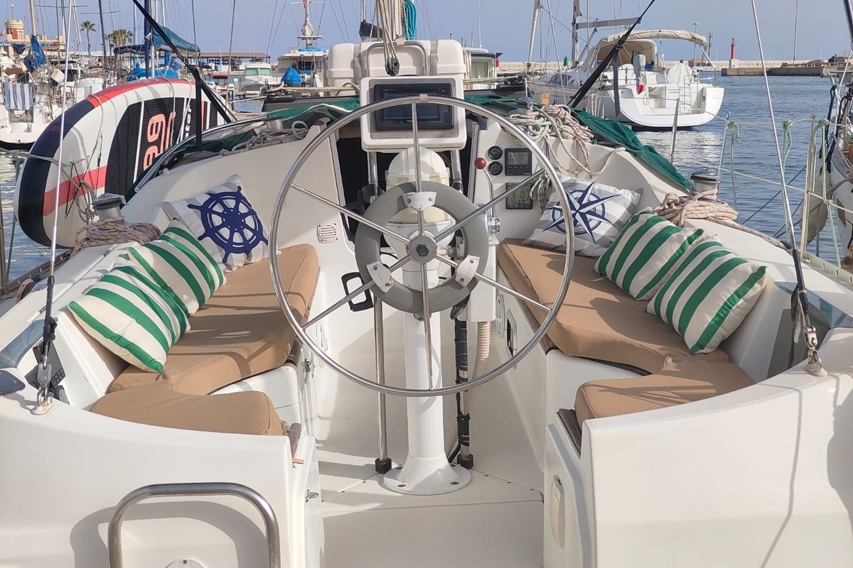 Oceanis 321 REINA