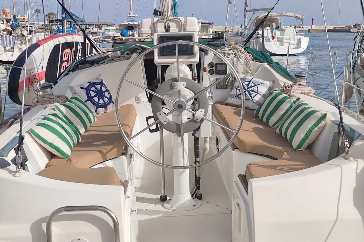 Oceanis 321 REINA