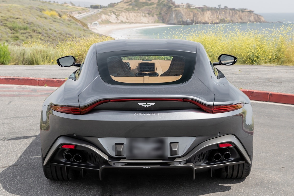Aston Martin V8 Vantage
