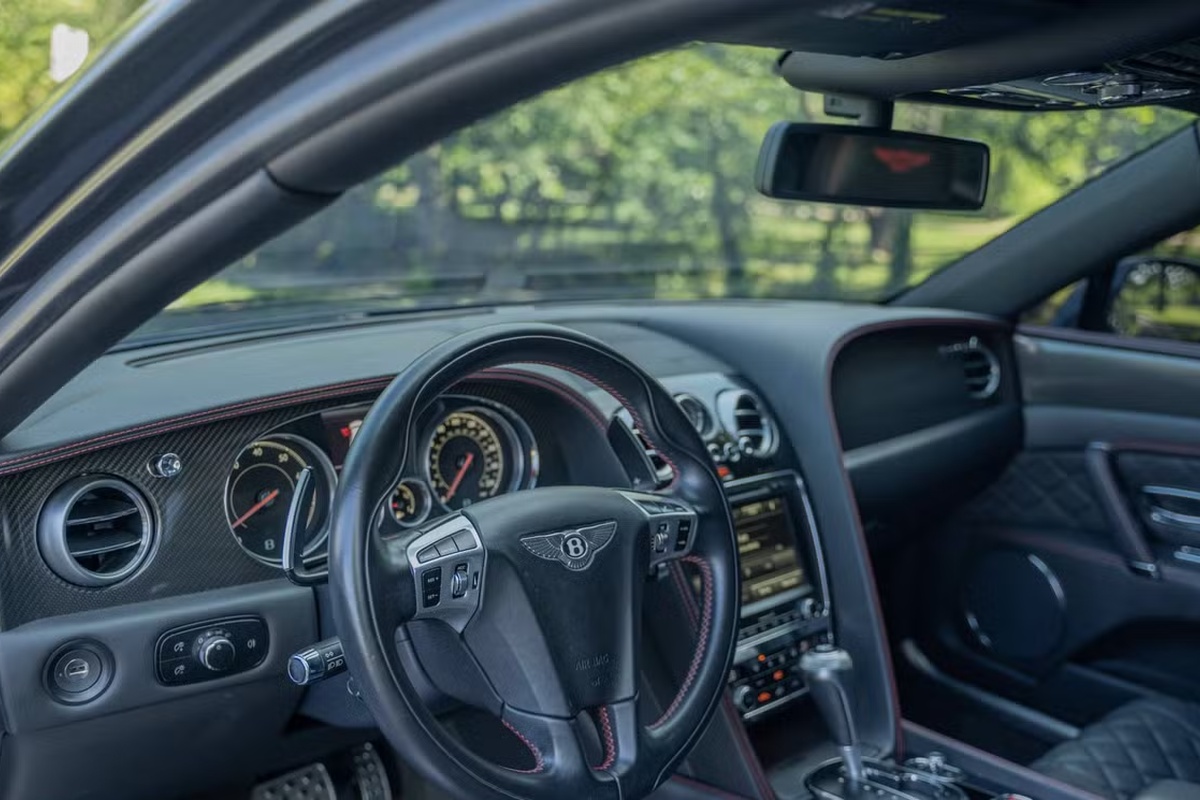 Bentley Flying Spur Special