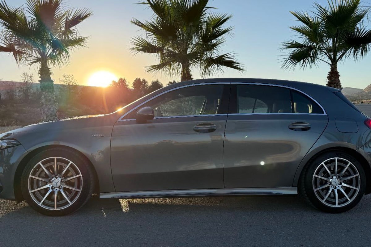 Mercedes-Benz A 45 AMG