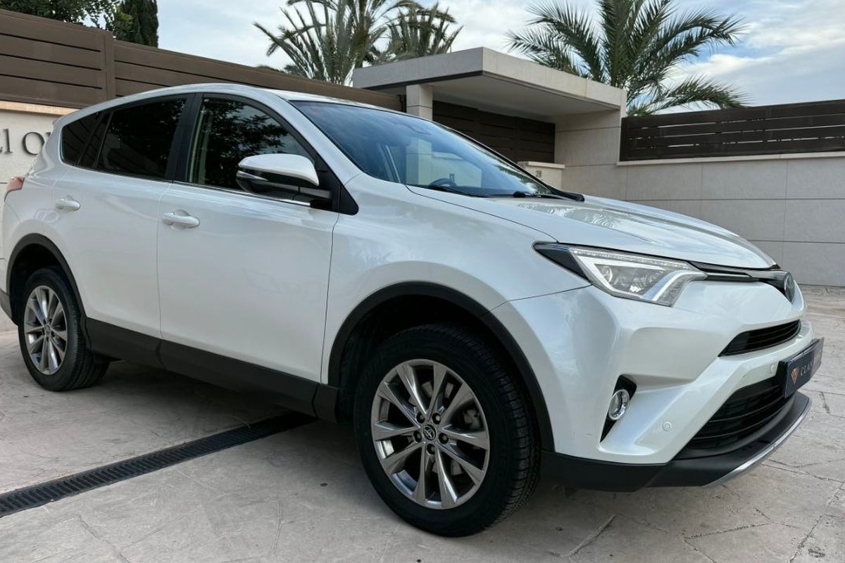 Toyota RAV-4 Hibrid