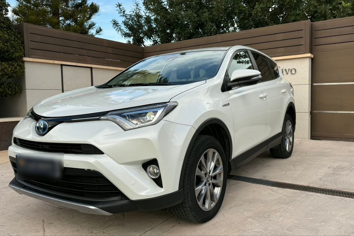 Toyota RAV-4 Hibrid