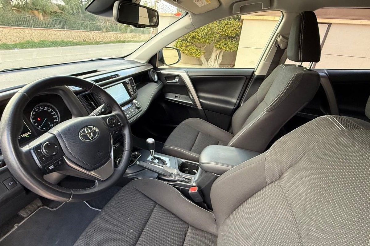 Toyota RAV-4 Hibrid