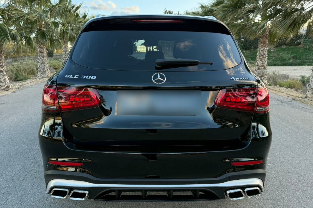 Mercedes-Benz GLC 300 AMG