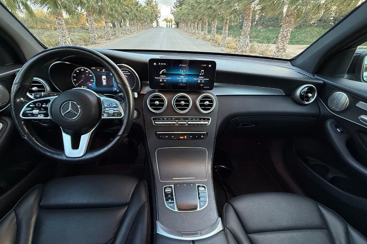 Mercedes-Benz GLC 300 AMG
