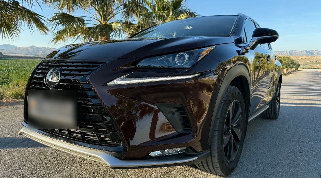 Lexus  NX 200