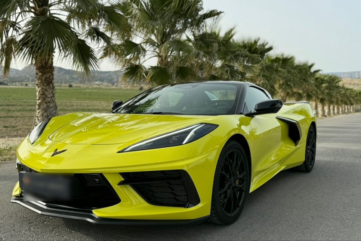 Corvette Stingray C8