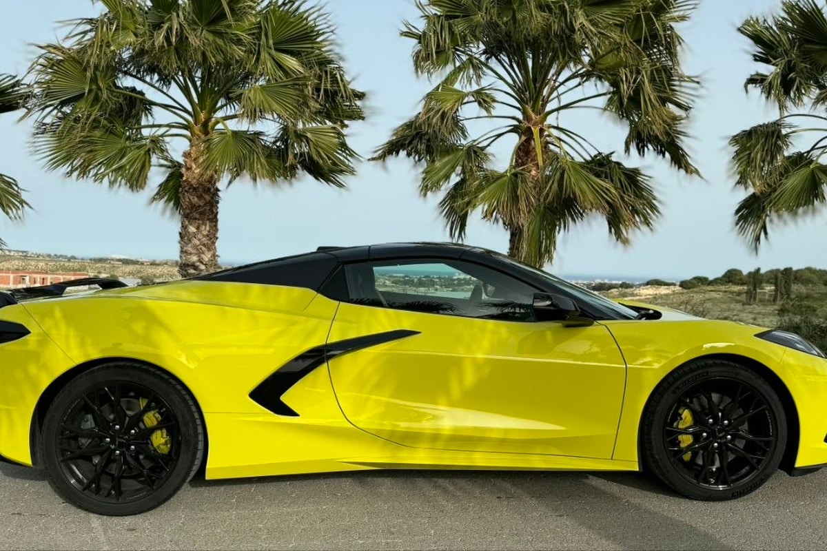 Corvette Stingray C8