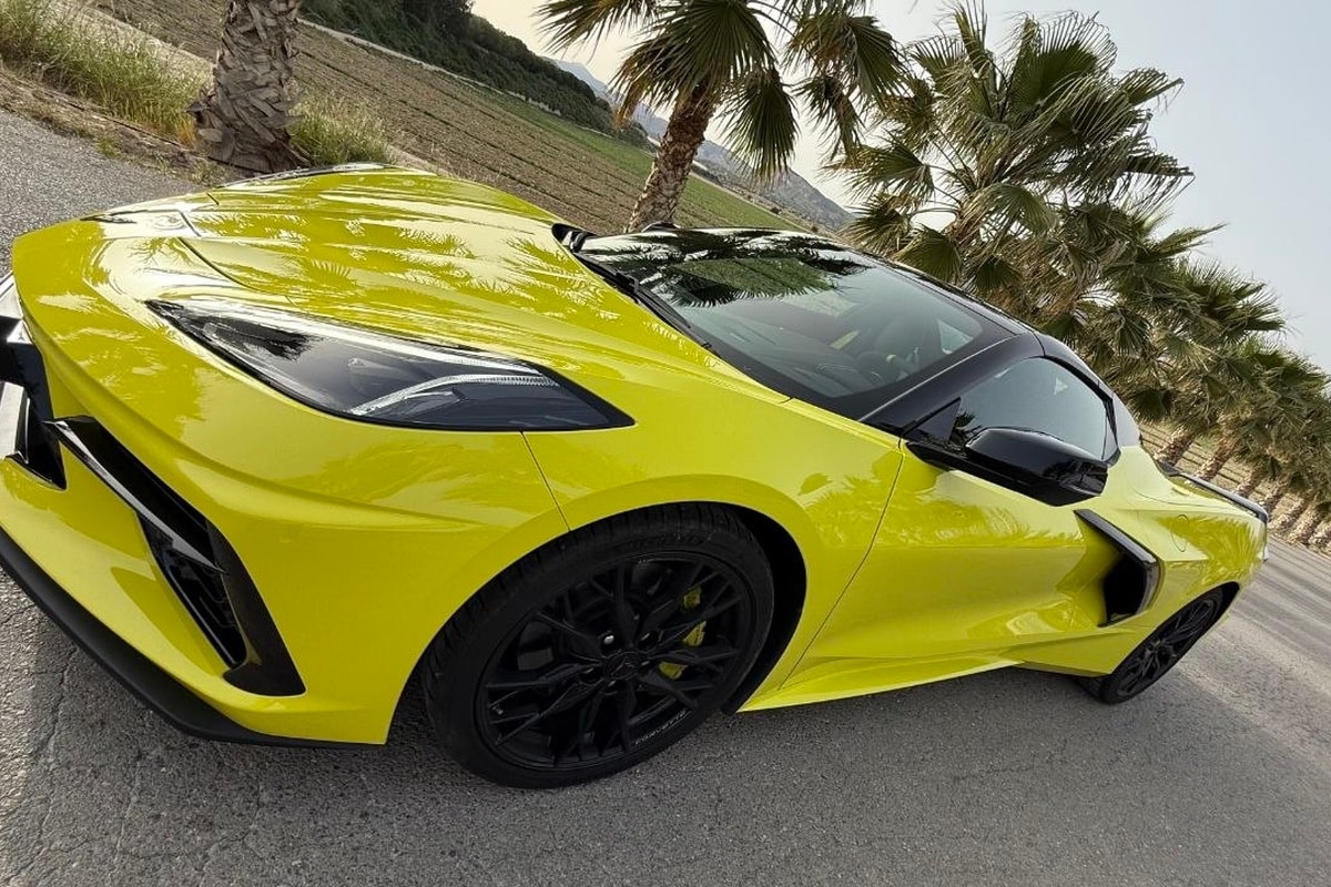 Corvette Stingray C8