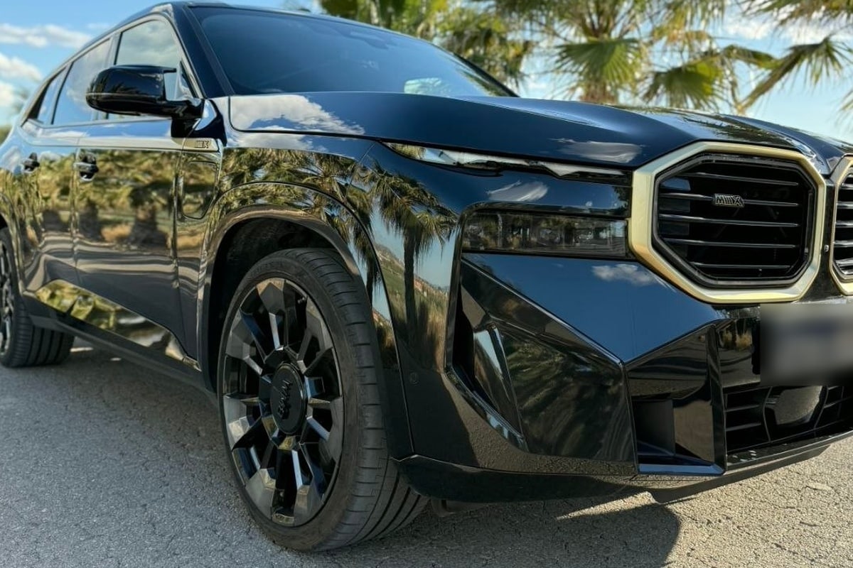BMW XM