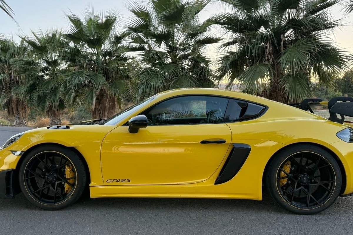 Porsche 718 Cayman GT4 RS