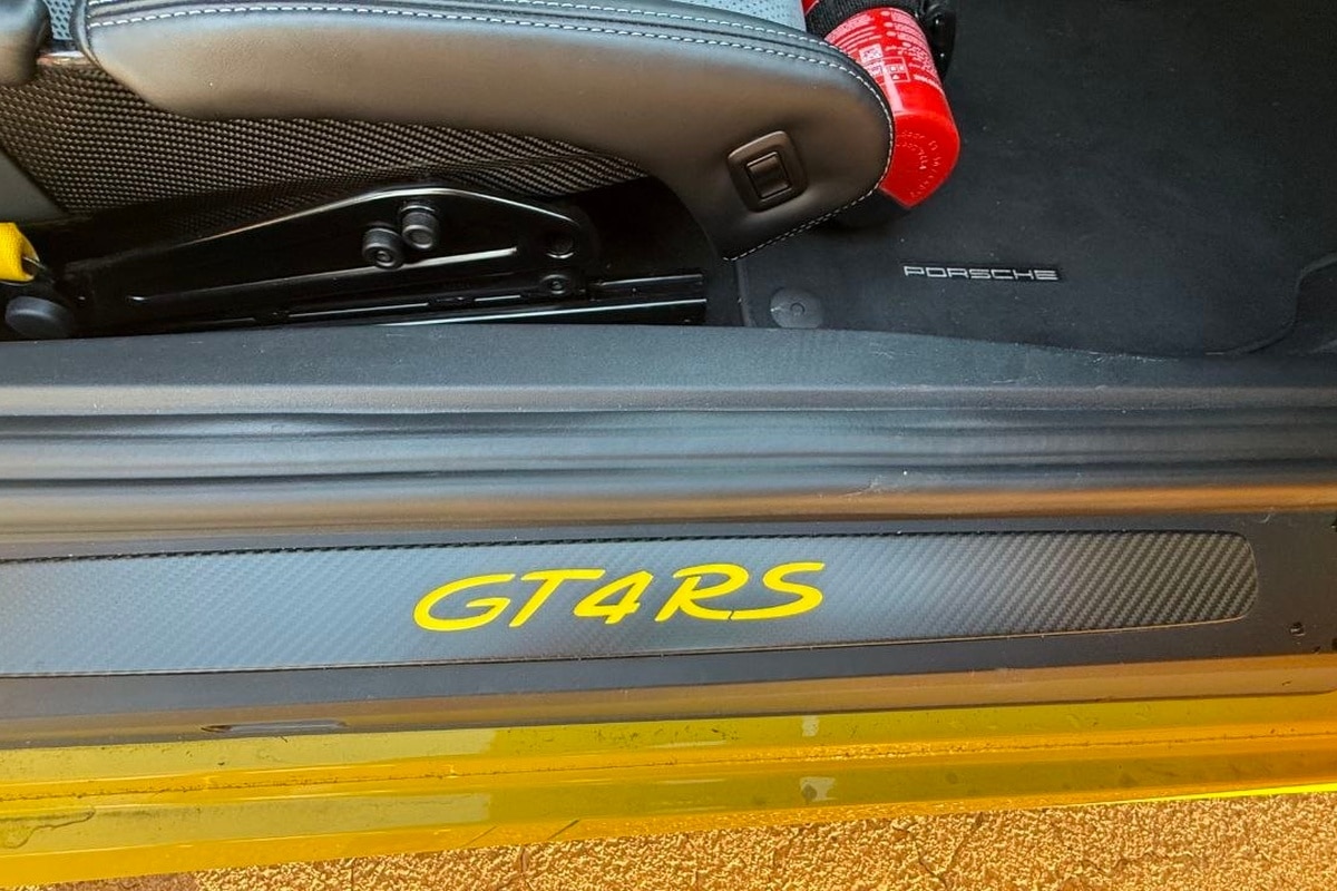 Porsche 718 Cayman GT4 RS